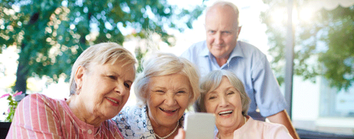 Alarme pour personne agée : Comparatif - Priorité Seniors