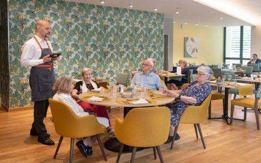 Résidence seniors DOMITYS Le Château Camas à Pin-Balma