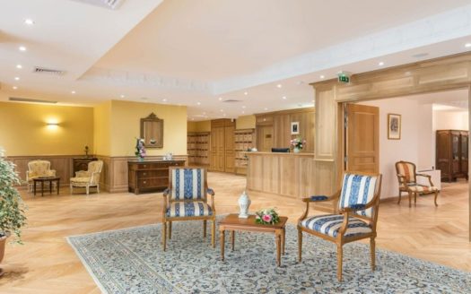 Résidence seniors VILLA MÉDICIS Saint-Cyr-l’École